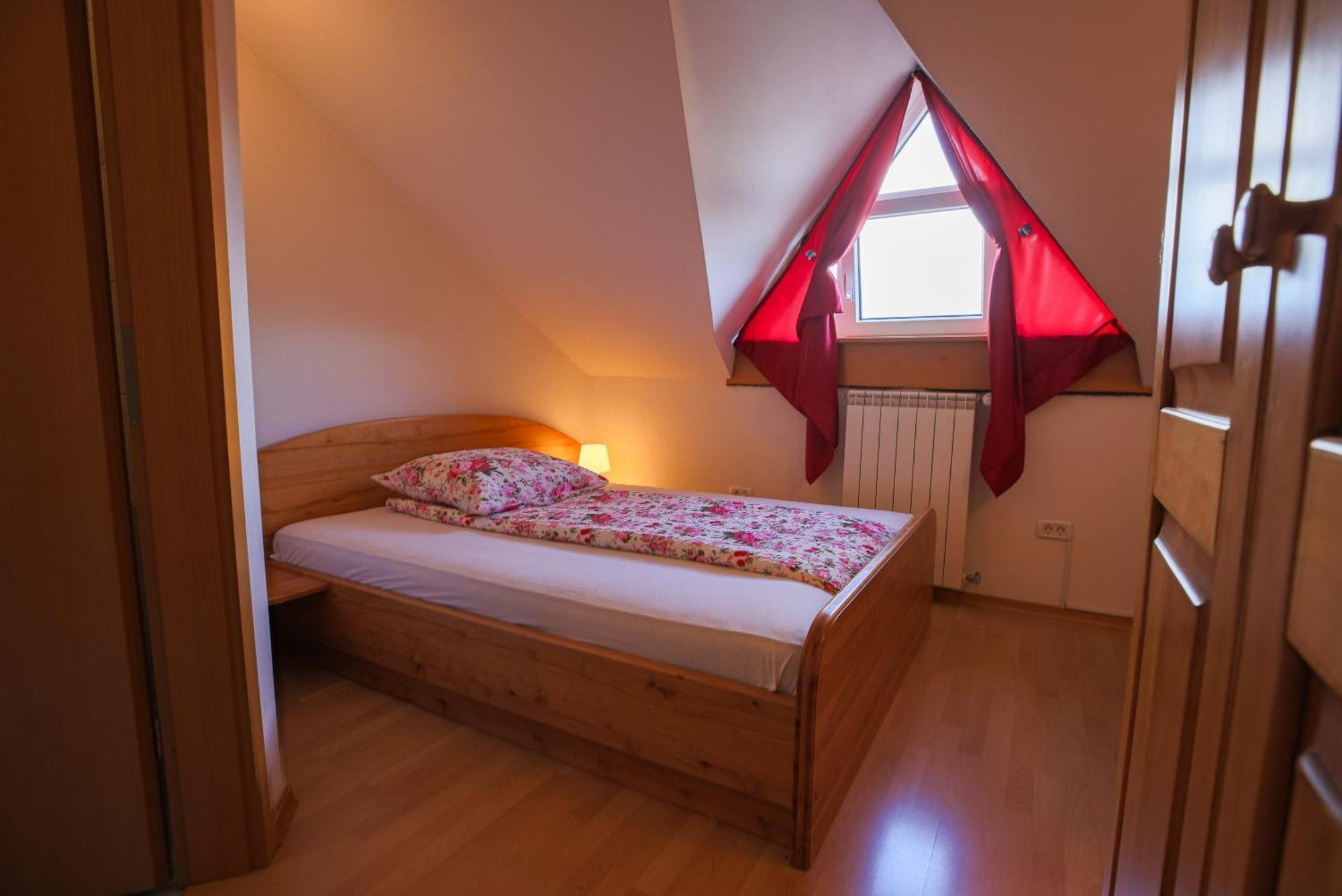 Villa Domacija Malnarjevi Villa Slavina Esterno foto